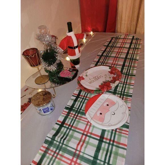 Xmas tree and decor - Picture 3 of 16